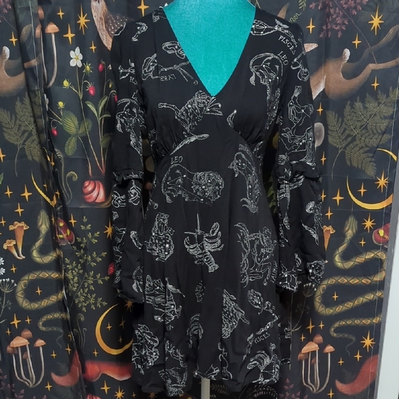 Disturbia Zodiac Flare Sleeve Dress - Picture 2 of 7